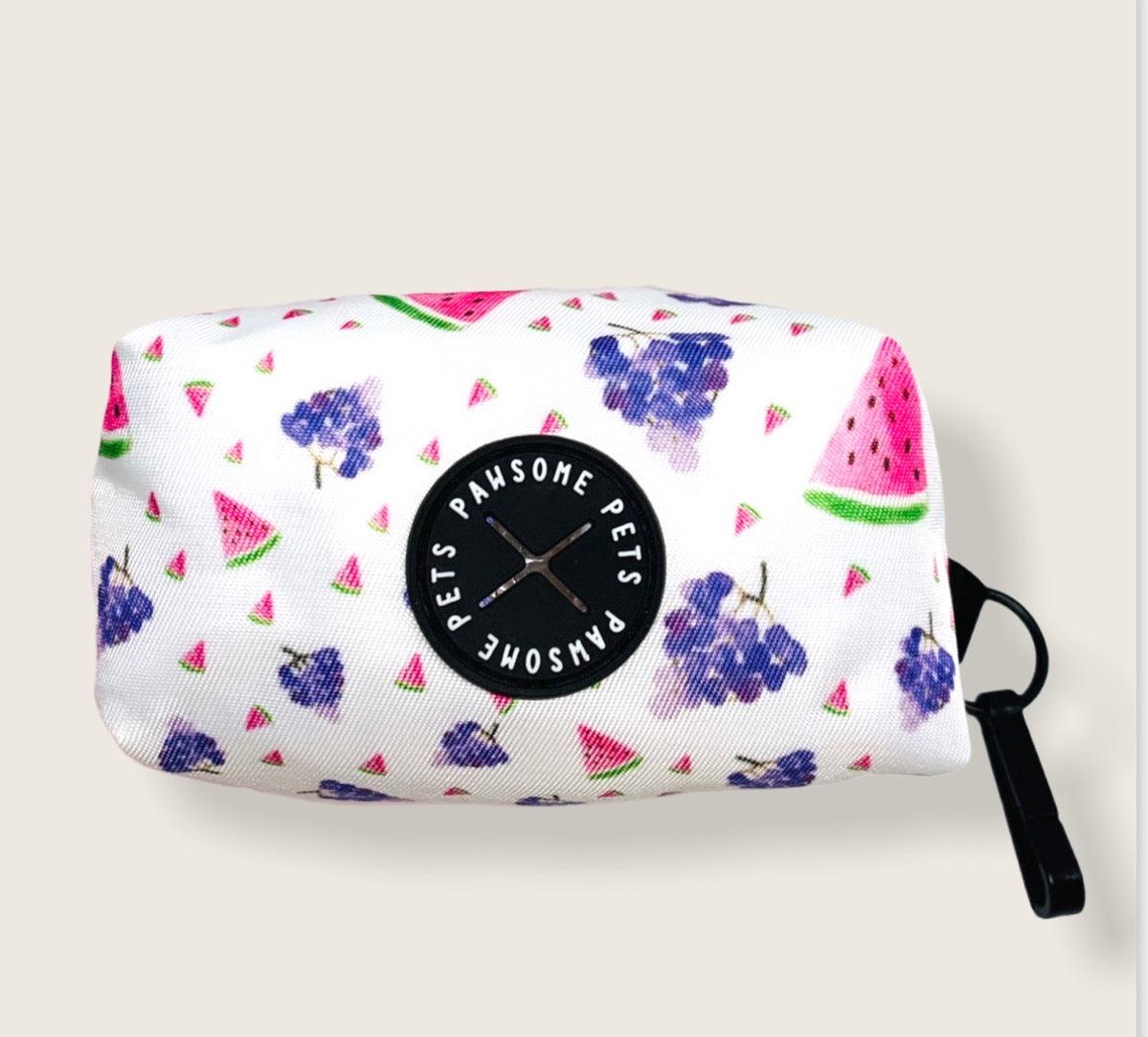 Pawsome Pets New York Waste bag holder-Grape watermelon squeeze — Colliers, laisses et harnais — photo 3
