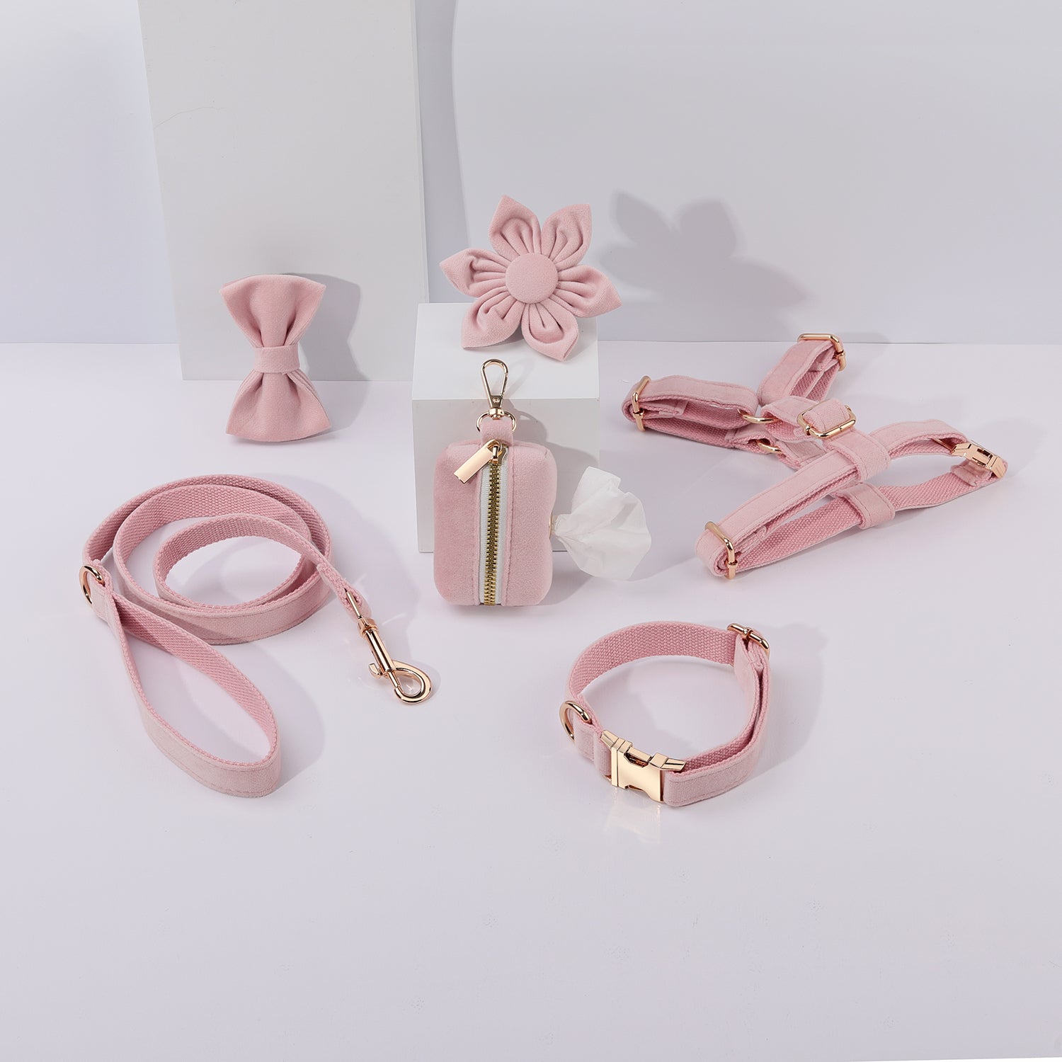 Pawsome Pets New York STEP IN FLORAL BUNDLE - LIGHT PINK (6 pieces) — Obroże, smycze i szelki — photo 2