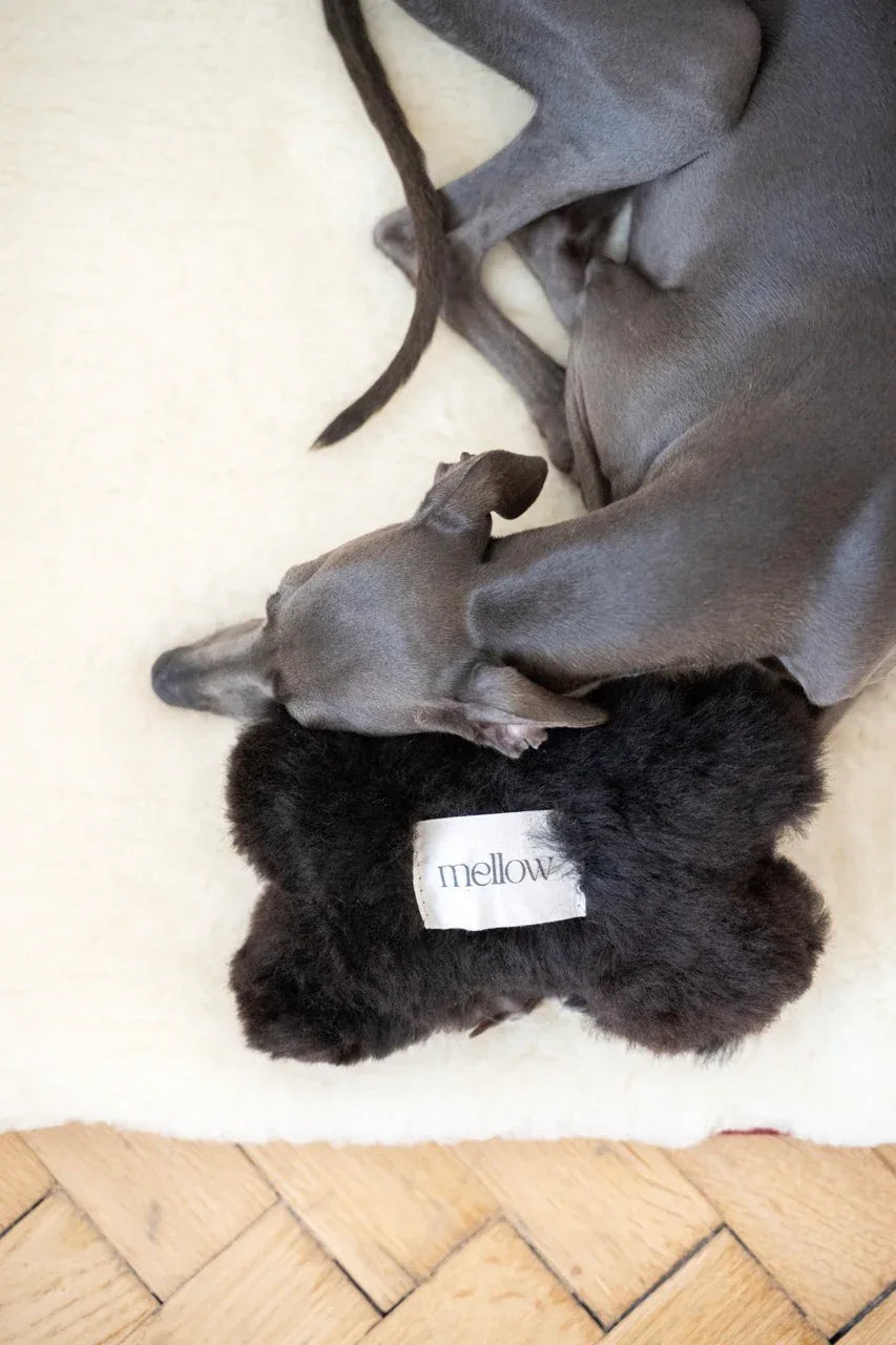 Mellow Pet Store Jouet pour chien en peau de mouton naturelle - Os - Noir — photo 2